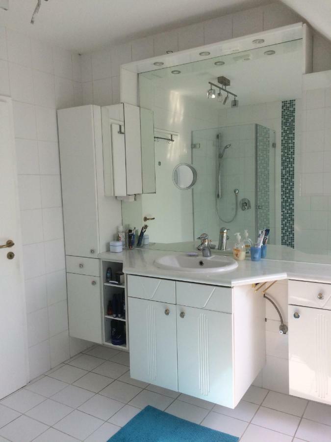 Schoene Zimmer Im Zentrum Leben Оффенбург Екстер'єр фото