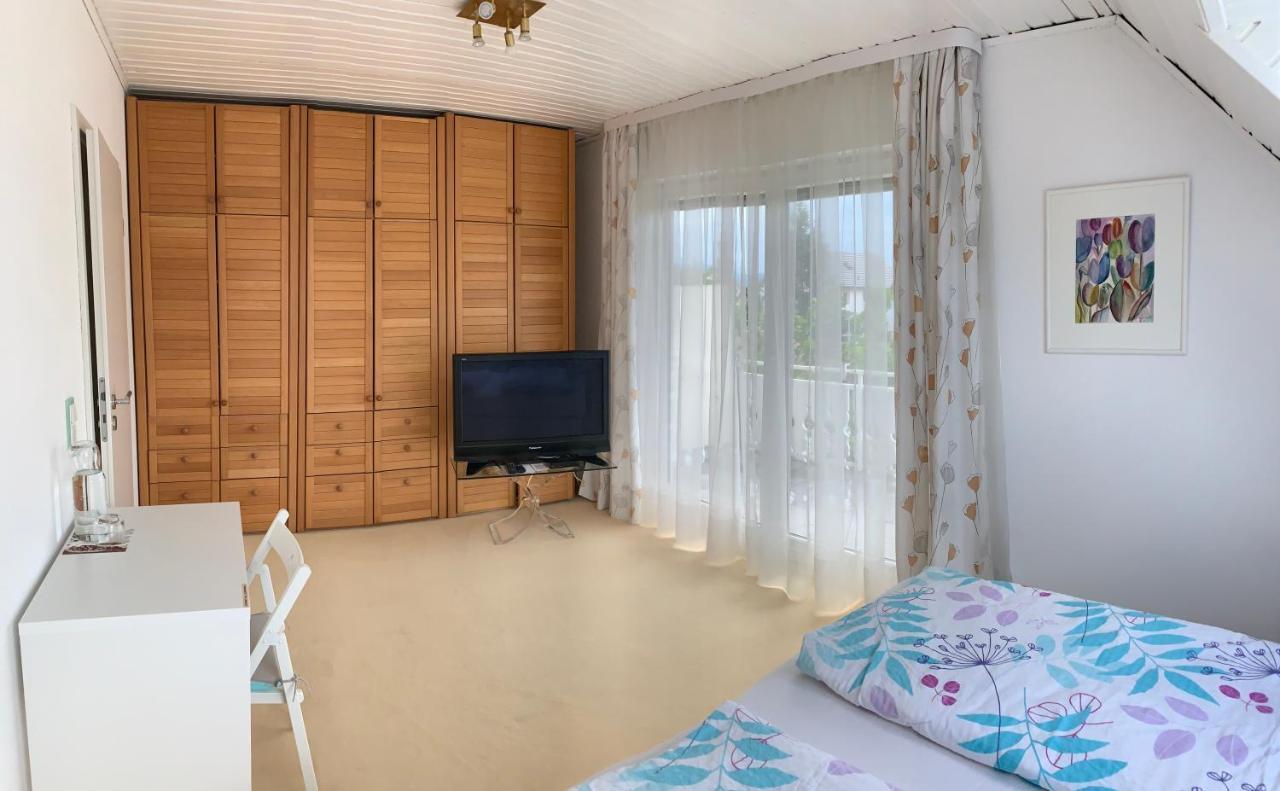 Schoene Zimmer Im Zentrum Leben Оффенбург Екстер'єр фото